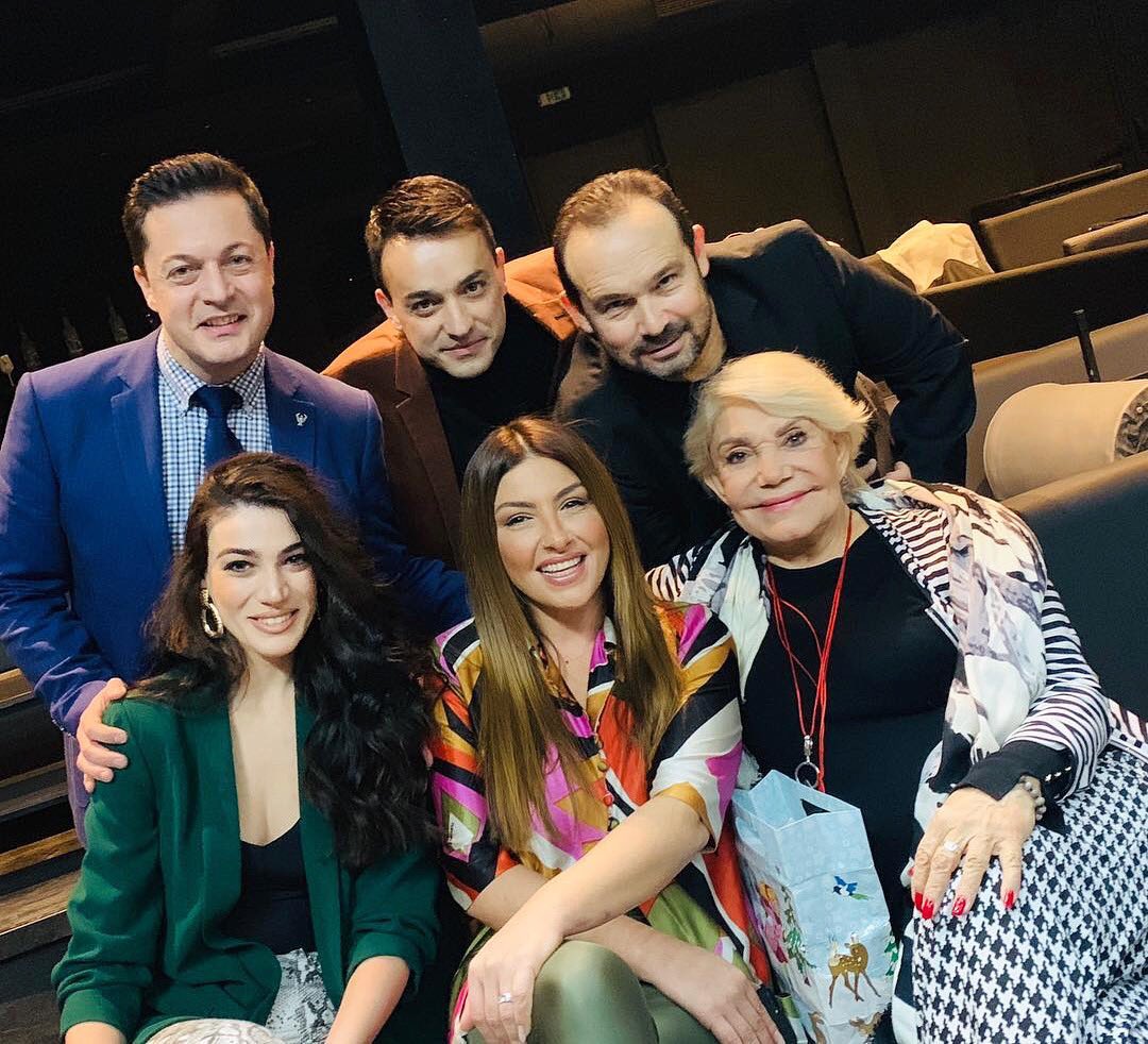 paparizouhelena's tweet image. Πρεμιέρα Σάββατο 17/11 στην Πύλη Α 🥰  #pylia #thessaloniki