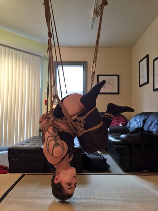 Shapes stuff, chaos stuff with @inoublietta lately. https://t.co/q5VwybyA2B<a class="tags" target="_blank" title="On Twitter" href="/?out=eyJ0eXAiOiJKV1QiLCJhbGciOiJIUzUxMiJ9.eyJpYXQiOjE3MjE1ODUwMTMsImlzcyI6InR3cG9ybnN0YXJzLmNvbSIsIm5iZiI6MTcyMTU4NTAxMywiZXhwIjoxNzUzMTIxMDEzLCJyZWRpcmVjdF91cmwiOiJodHRwczovL3R3aXR0ZXIuY29tL2lub3VibGlldHRhIn0.xcvnLJI9wkD6SFKp3jeUCnl5hg28Drte91jg75cwJ4BFS4vXwzVW77KRToHwNG3sAXEgLW1_dCpcM3cQLUxhTw">@inoublietta</a>