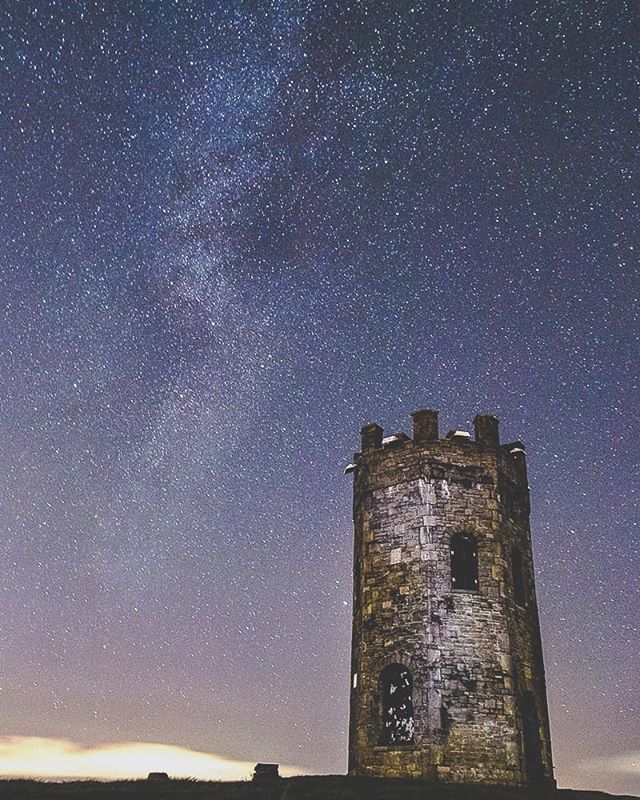 MattBrightFoto's tweet photo. Spontaneous trip up the folly with @mymindsetjourney2018 @tomharperphotography to have a go at some night shots. Result. https://t.co/snP1M0UtOj https://t.co/cdorCeIFur