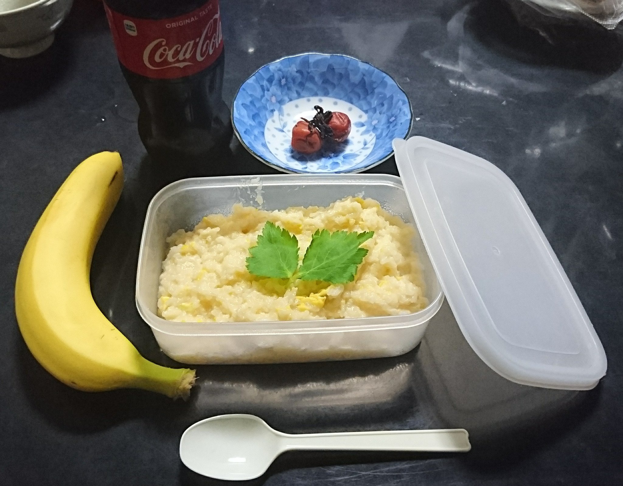 メンダコさん シャドバ たまにプラモデル グラップラー刃牙に興味持ったので今回はあの バキ飯 を作ってみた 意外とおじやが簡単でした 刃牙飯 T Co Tqgcnizlrb Twitter