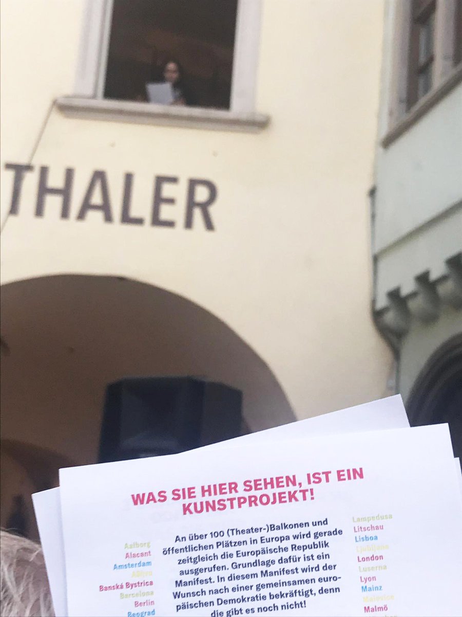 VBBozen's tweet photo. und hier noch ein paar  Eindrücke #Europeanbalconyproject #bozen #vbb #loislane #peterschorn #alessandralimetti #ernaflöss https://t.co/DG6n0o2mWv