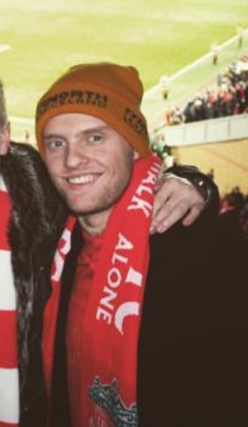 Coolbet Ísland (@coolbetisland) on Twitter photo Adam Örn Arnarson (<a href="/AdamOrn2/">Adam Arnarson</a> ) komst lengst af öllum Íslendingum í Snjóbolta áskorunni í síðustu viku. Verðlaun vikunnar voru leikur að eigin vali fyrir tvo. Þar sem Adam er harður Liverpool maður var valið ekki erfitt og mun hann því bráðlega fara til Liverpool í boði Coolbet! Adam Örn Arnarson (<a href="/AdamOrn2/">Adam Arnarson</a> ) komst lengst af öllum Íslendingum í Snjóbolta áskorunni í síðustu viku. Verðlaun vikunnar voru leikur að eigin vali fyrir tvo. Þar sem Adam er harður Liverpool maður var valið ekki erfitt og mun hann því bráðlega fara til Liverpool í boði Coolbet!