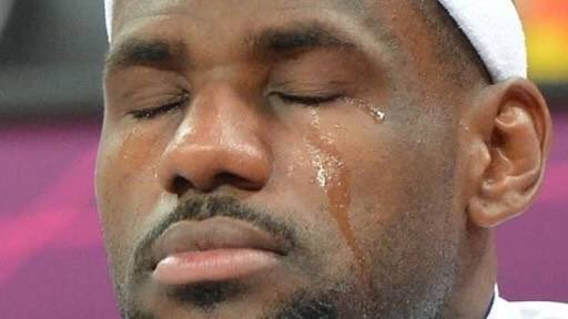 Obiba_Kofi's tweet photo. Me: chale adey hung oo.. 3n3 y3 b3 di de3n?

Roommate : y3 b3 di nkunim. 

Me: 👇👇👇 https://t.co/CtVwS898Lg