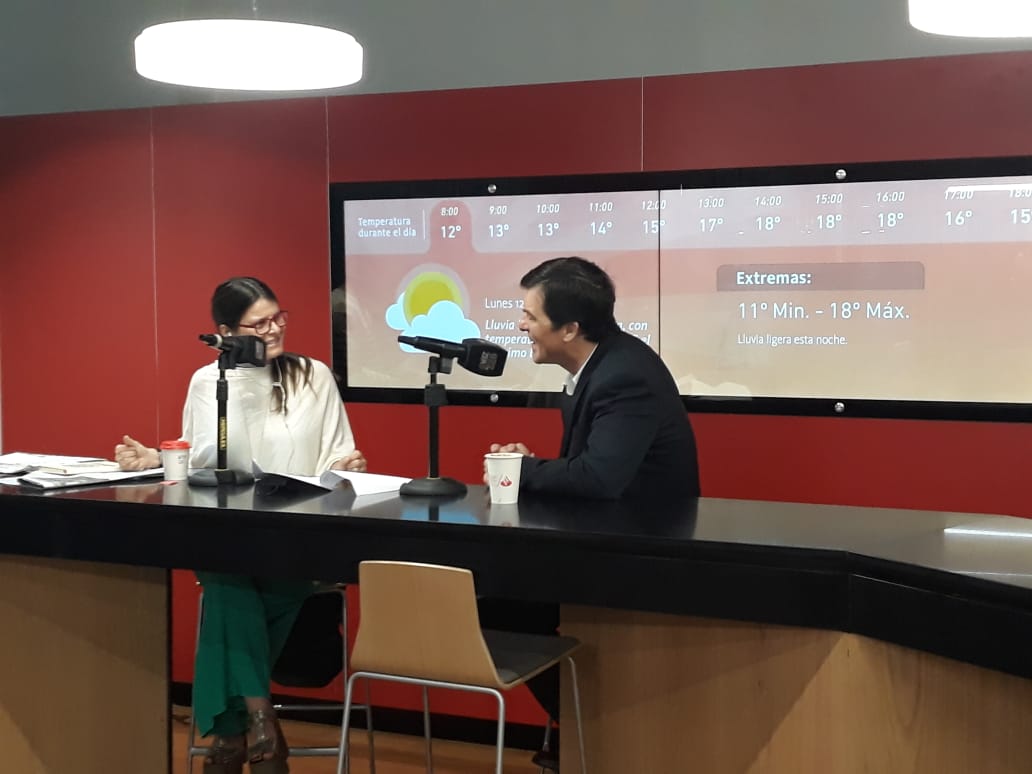 G100Chile's tweet photo. . @nicoshea acerca de #ChilePrende en #WorkCaféSantander: "Esperamos tener 10 mil postulaciones de aquí a enero y de ahí, se seleccionará a los 25 mejores". Vía @radiozero977 >>https://t.co/PeRQfyLqg1 https://t.co/Nh0T4HsPV2