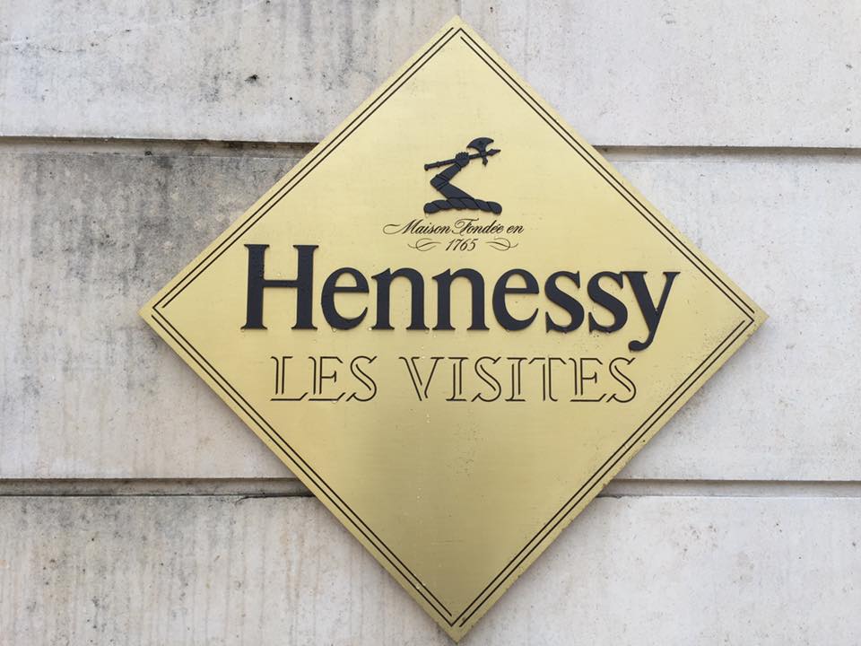 JanDenoncourt's tweet image. Thanks to Nicolas Binctin and his team at University of Poitiers. my Co-Chair Laurent Manderieux the EIPTN Committee for another successful EIPTN event. We all very much enjoyed the opportunity to reflect, network and learn about GIs in action at Hennessey, Cognac