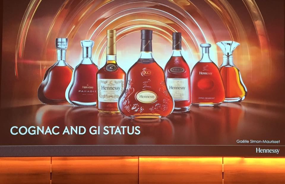 JanDenoncourt's tweet image. Thanks to Nicolas Binctin and his team at University of Poitiers. my Co-Chair Laurent Manderieux the EIPTN Committee for another successful EIPTN event. We all very much enjoyed the opportunity to reflect, network and learn about GIs in action at Hennessey, Cognac