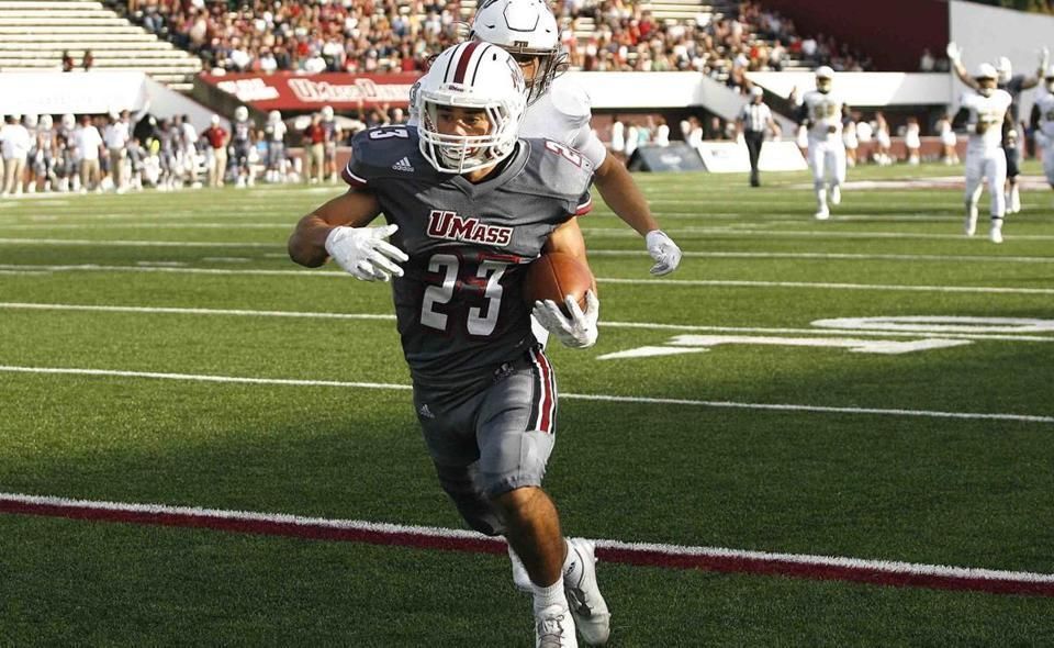 biletnikoffawrd's tweet image. Congrats to Andy Isabella on being named a Biletnikoff Award Semifinalist! @UMassAthletics @UMassFootball #OutstandingReceiver #NCFAA