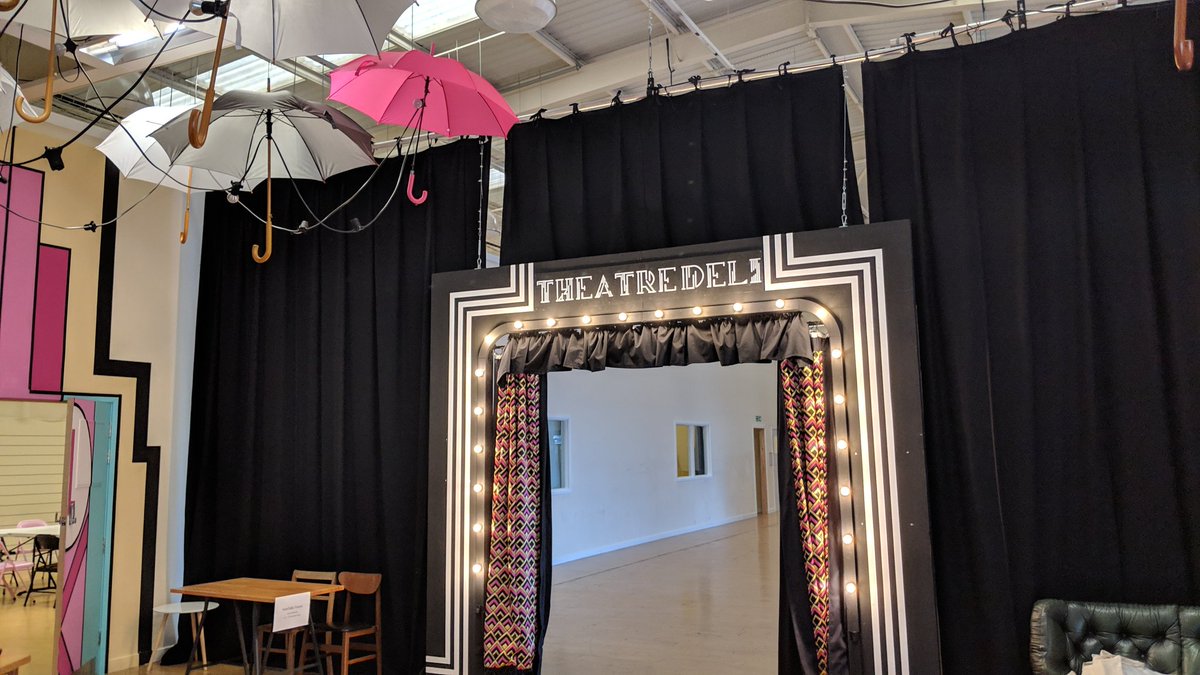 materahub's tweet image. New @EUErasmusPlus project starting today in #Sheffield. Can you imagine a better place for a meeting than a theatre? 
@FemTalksForum with @reteteatro41 @InovaUK #FemTalksForum @lalbero_live @GommalaccaT @CompagniaPetra @CentroIAC