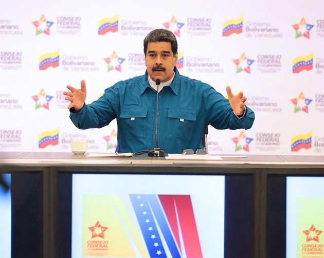 noticias24's tweet image. Nicolás Maduro felicitó al CNE y a los venezolanos  por su participación en el simulacro electoral - noticias24.com/venezuela/noti…