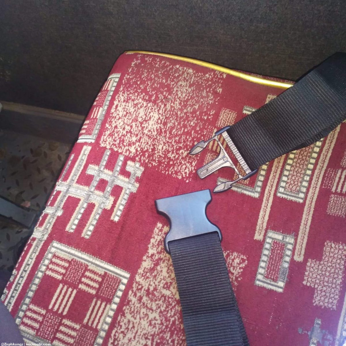 16:19 <a href="/TransportKE/">Ministry of Roads and Transport | Kenya</a>
CS Macharia hii ndio Seat Belts umesema ziwekwe!!! Hehehe Kenyans yaawa   via <a href="/Zephkungz/">zeph</a>