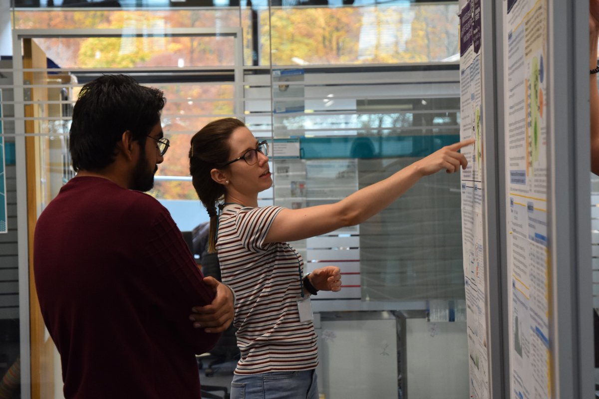 EMBLEvents's tweet photo. Poster session underway at #EMBLomics! #HelixA #omics https://t.co/ys0C33odoS