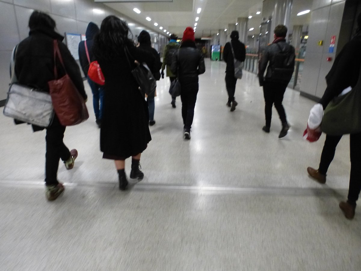 natteronyeah's tweet photo. com-mute with us! Join mine &amp; Marion Tu's #collective #art #walk via #tube #journey - meet Sat 24th Nov 2.45pm by the Anteros statue #piccadillycircus info https://t.co/zJPkUDH4lW Free, all welcome - just bring your tube fare. Taking you to #theidontneedtoseethatfair #Tottenham https://t.co/o5tHIm1bB2