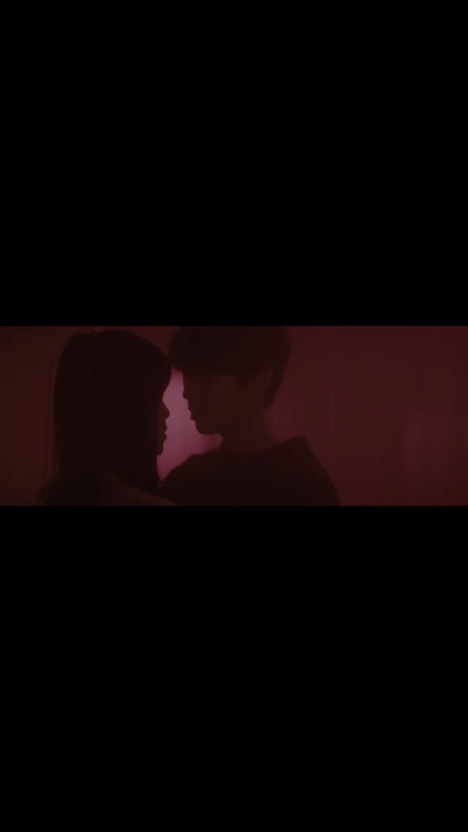 illson_btb04's tweet photo. 今回のMV発狂もの🙄 https://t.co/tLEvfFhhcu