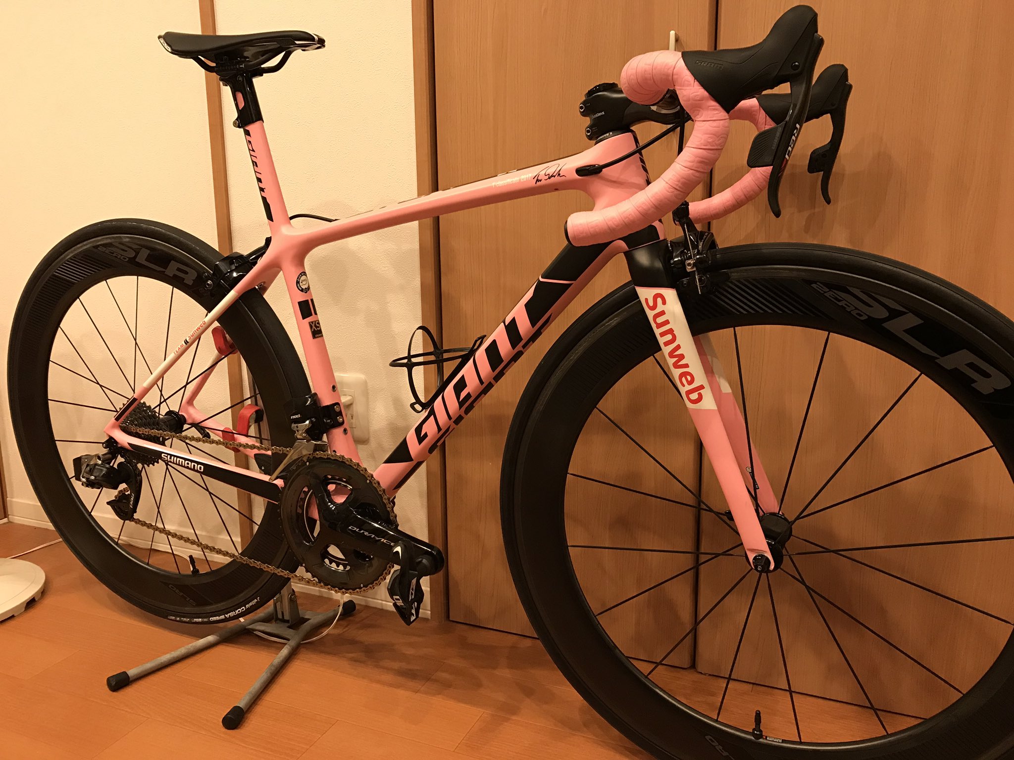 ときお Tcr5915g 4498g もてぎエンデューロのホイール ディープ Giant Slr0 1515g 65mm コルサスピード チューブレス 25c とローハイト Lwc Nxl Tufo Elite Jet 21c チューブラー どっちが向いてますかね 経験者の方アドバイスお願いします もてぎ