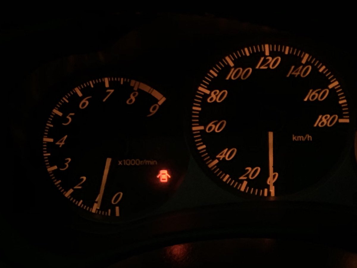 たっちょ セリカ復活 昔 セリカの回転数 の話してたことあって この間7600ぐらいまで回しちゃったよ みたいな会話してたら急に会話割って入ってきた奴 整備士免許持ち が トヨタ車でそんなに回したらエンジン壊れる 馬鹿か とボロクソ言われ