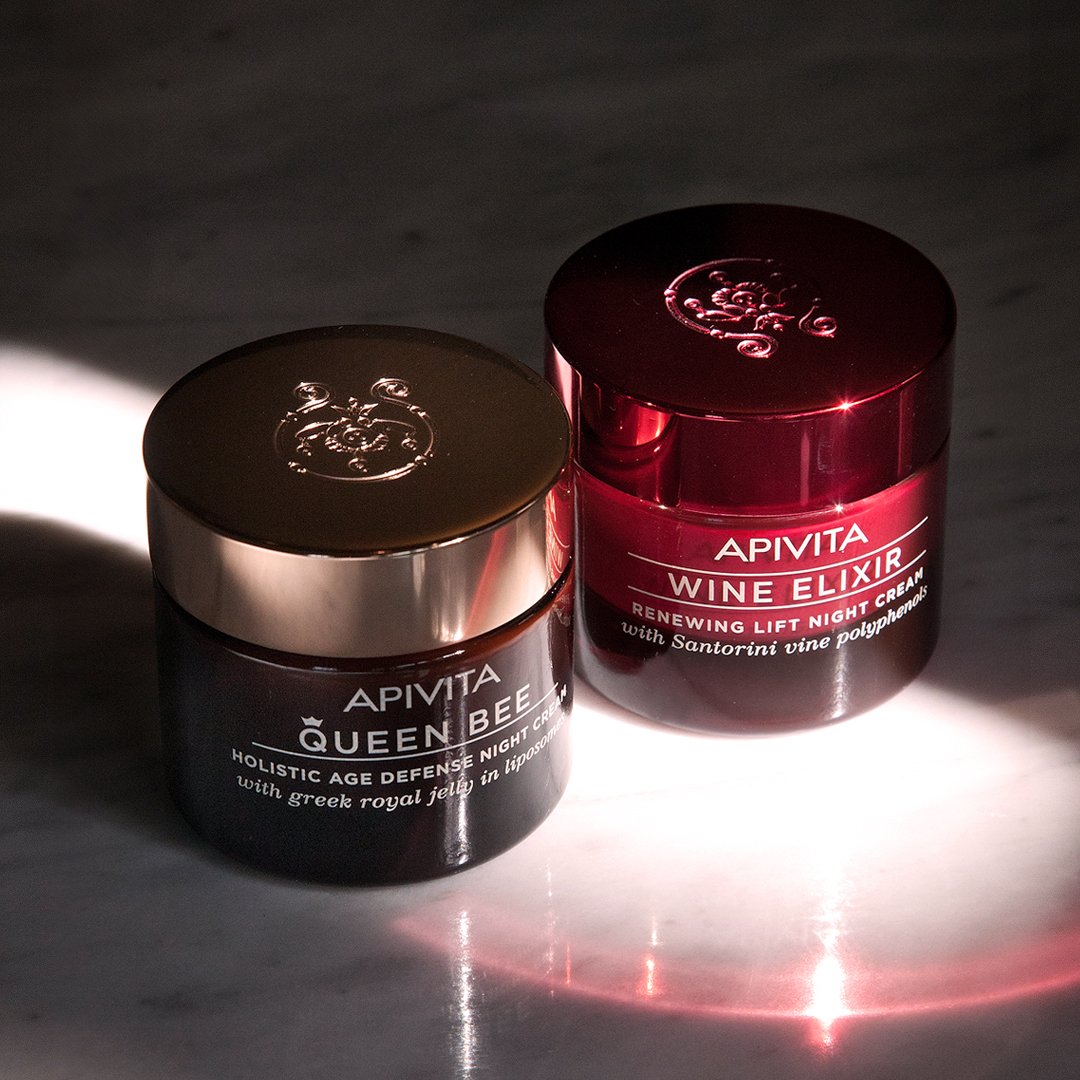 While you are asleep your skin’ s cells regenerate their power and absorb easier active ingredients.
A #nightcream not only keeps your skin nourished but also helps to repair damaged cells.
Shop now ➡️ow.ly/8JVA50jvoJd
#apivita #apivitawineelixir #apivitaqueenbee