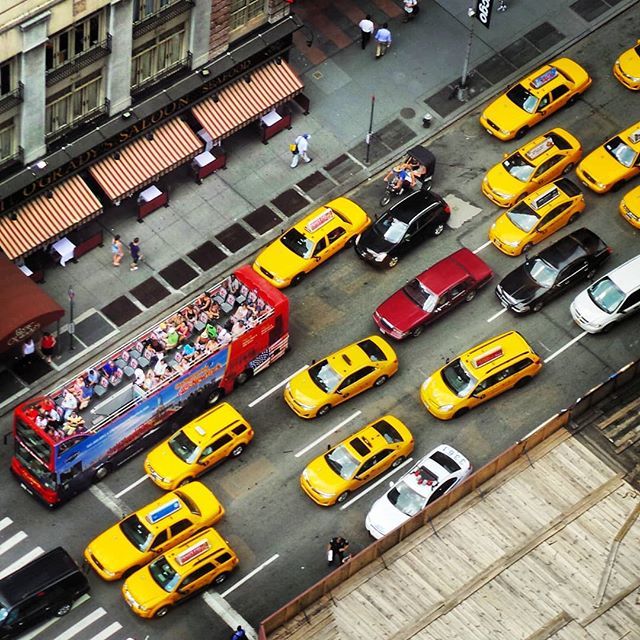 MSweetwood's tweet photo. Can you guess what city this is?
.
#taxi #taxidriver #taxicab #yellowcab #what_i_saw_in_nyc #nycgo #nyinstagram #tourbus #MattSweetwood #LeaderofthePack #LumixPhotography #wherelumixgoes #LumixAmbassador #CrispPhotography #Extraordinary #Travel #letsguid… https://t.co/ELyojvtz69 https://t.co/zX2OYYq5xR