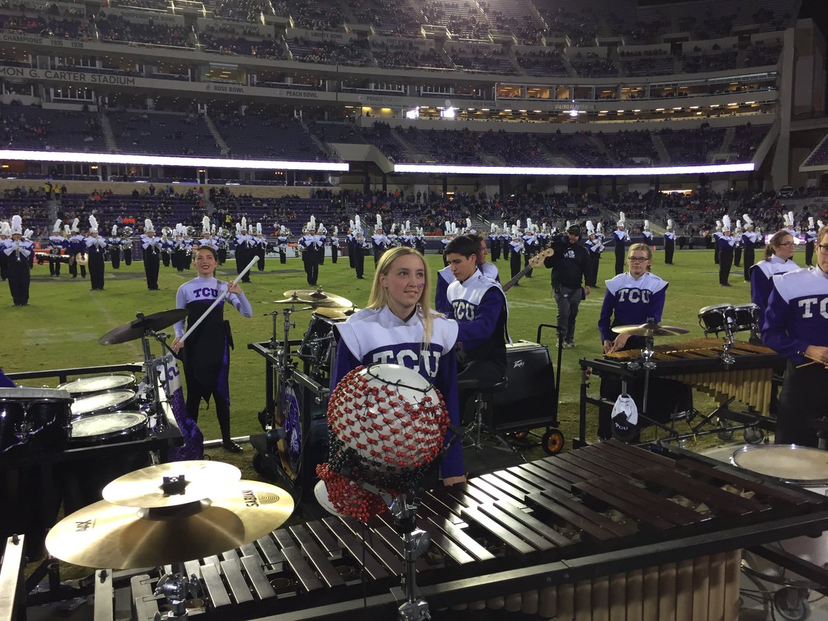 TCUPercussion's tweet photo. Great last regular season game FROGS! @tcuband @TCUFineArts #GoFrogs https://t.co/slPPN1cNjN