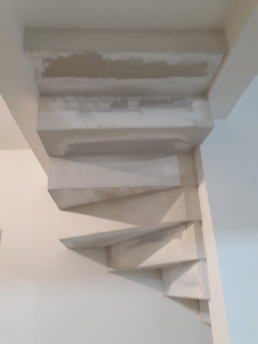 GessoYork's tweet photo. Hj voi asim regradrameto  de escada gesso nova york https://t.co/C1n2zQoPMI