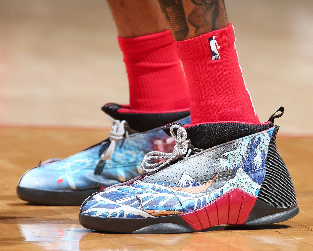 KELLYOUBREJR with the custom Air Jordan 