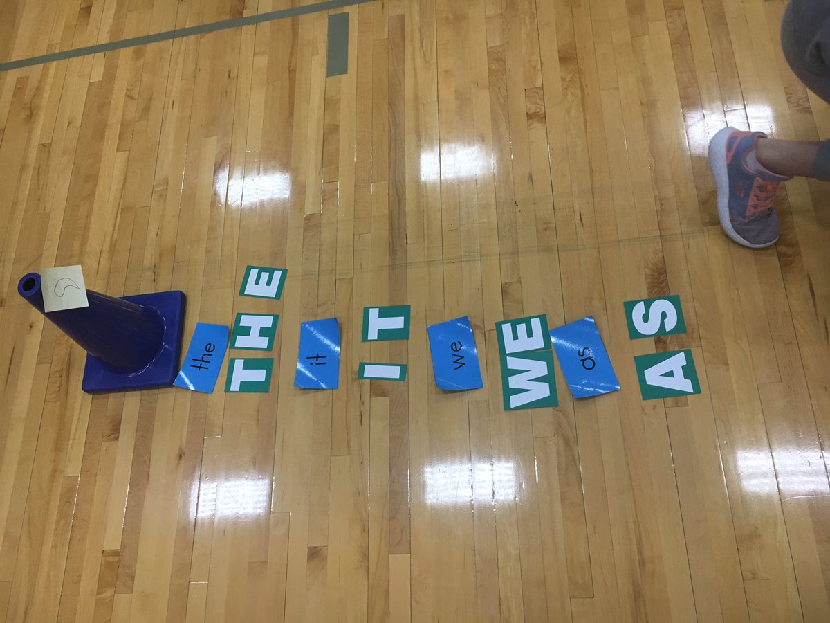 msamanda_dusing's tweet photo. Spelling today in LITpe!!! #tigersrock #spellingcanbefun https://t.co/gRze5jQ3oW