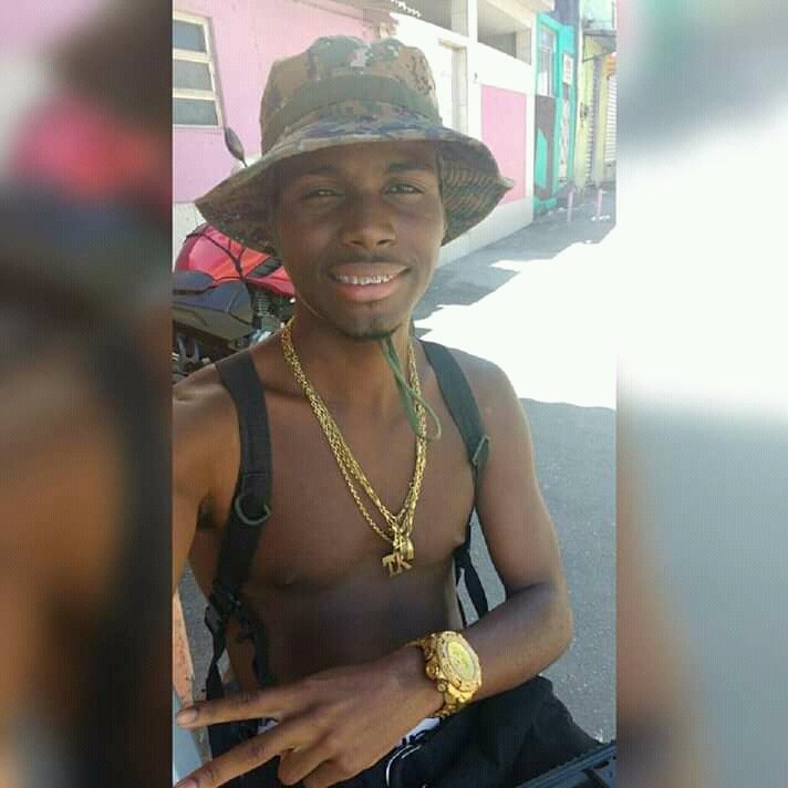 eventos_cddofc's tweet photo. FICA COM DEUS FAIXAS PRETA 💔💔😭 DESCANSE EM PAZ 👐💔

CRIA NÃO MORRE, CRIA VIRA LENDA 👐💔💔

TK 🏴💔
SHORTIN  🏴💔

CDD DE LUTO 🏴🏴 https://t.co/xKXLiNnuhG