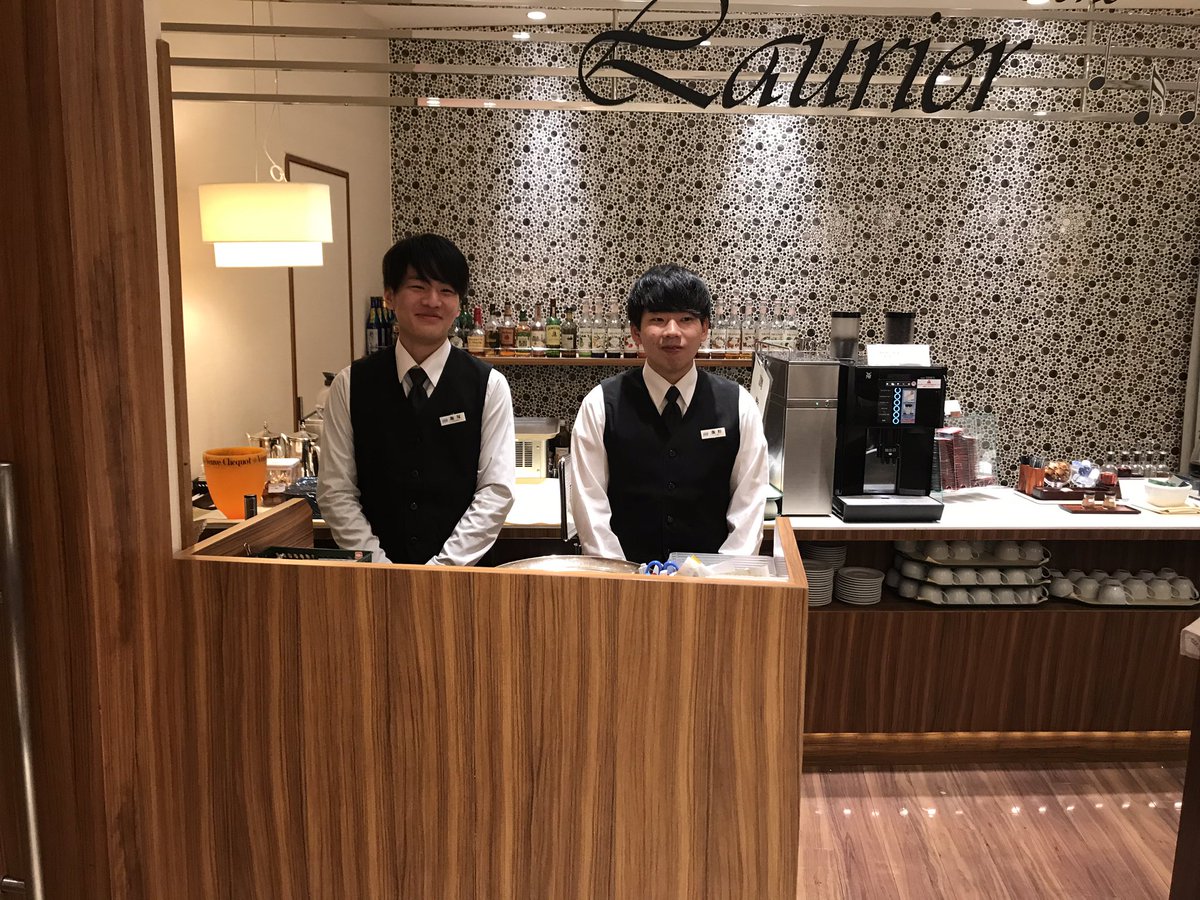 大原学園高崎校 公式 ホテルコース ホテルメトロポリタン高崎で実習させて頂いております 今日は朝食のレストランサービス 成長している姿に感動 メトロポリタン 高崎 ホテル実習 大原