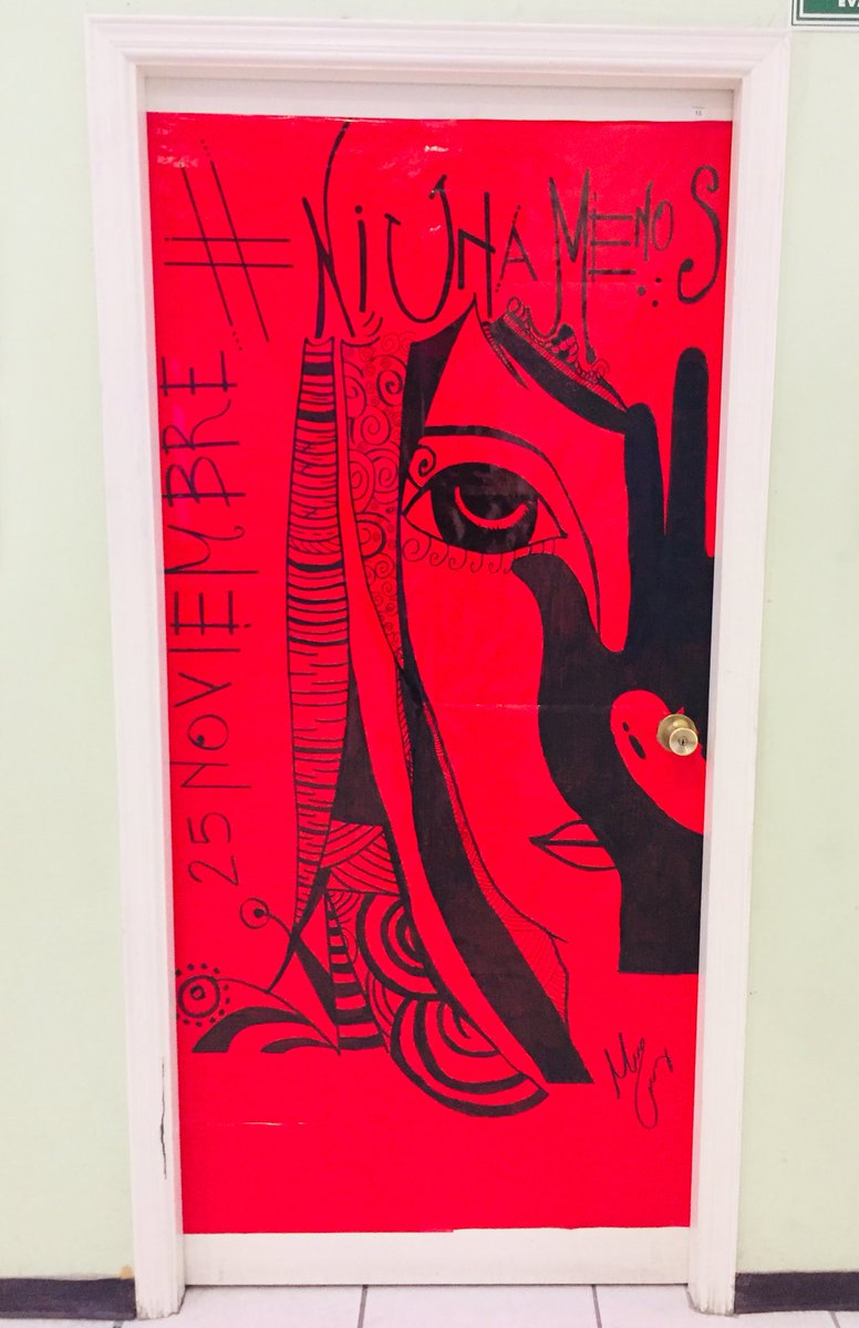 MacMarcosChavez's tweet photo. 25 de Noviembre 
Día internacional CONTRA LA VIOLENCIA 🤕
#NiUnaMenos ❌👊❌ 
Hay talento 🎨 😉 https://t.co/1SMno6b1EB