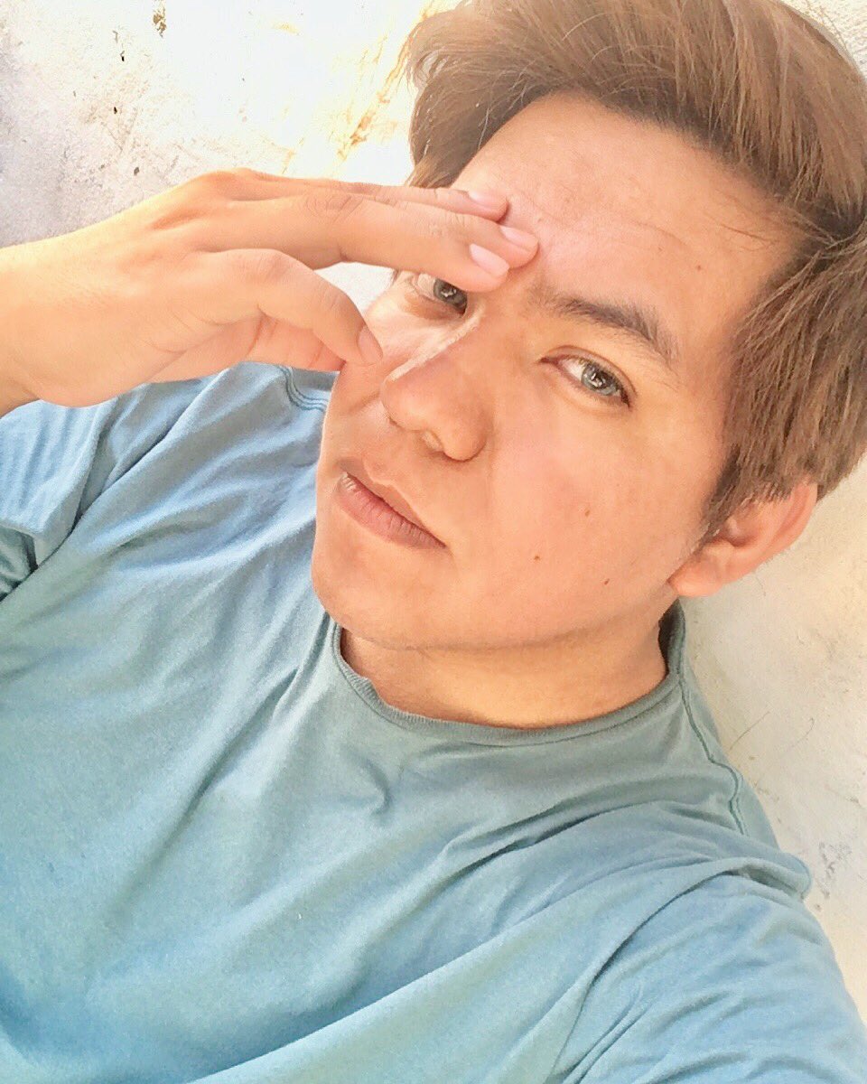 GavoDiaz's tweet photo. #summer #selfie #actingclass #break #time #sun #efect #heat #day #pic #perfil 🤗😓💆🏻‍♂️💪🏻💯 https://t.co/fjC08Vv34F
