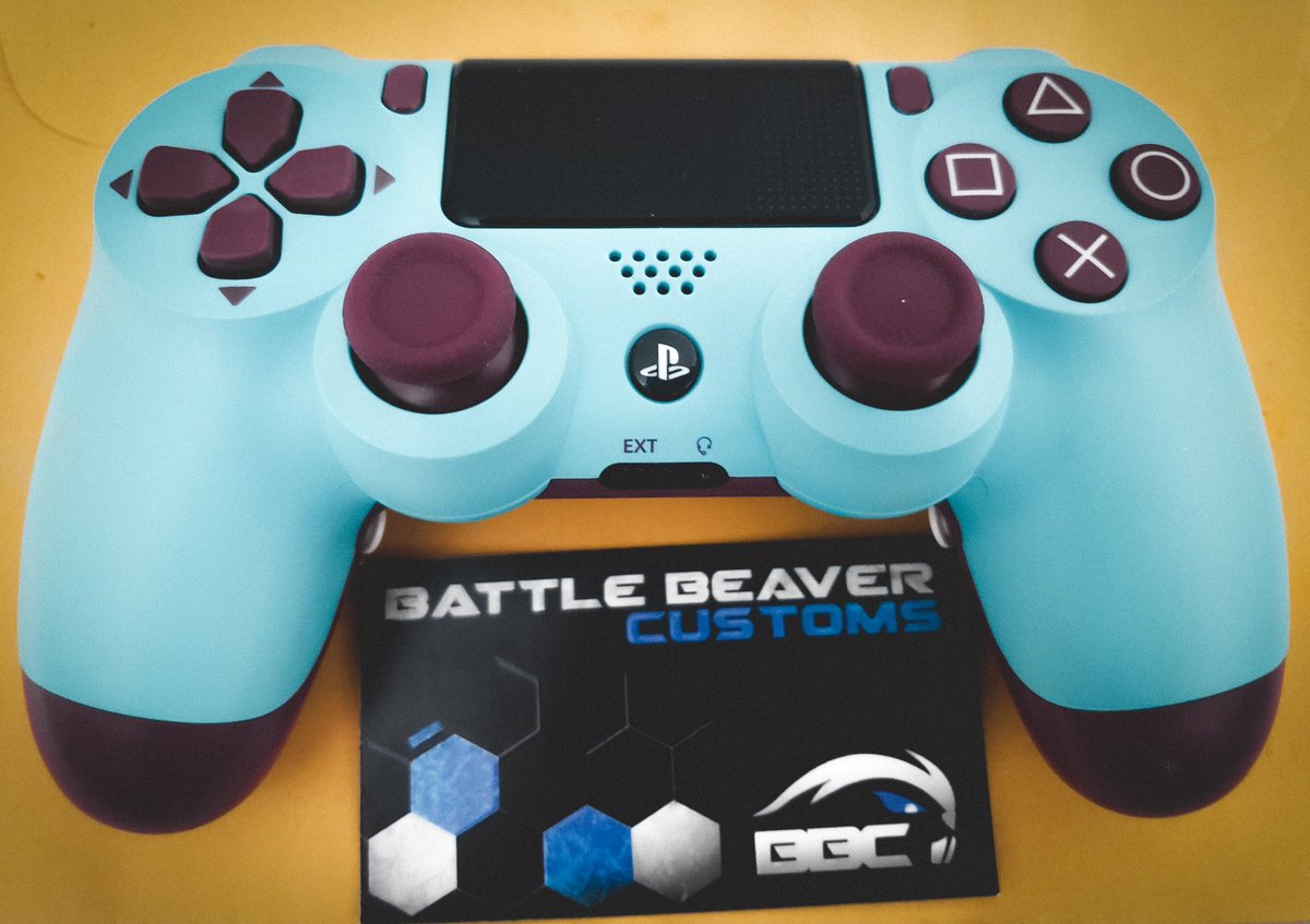 iFearlezz's tweet photo. Just got my @BattleBeaverC controller!!! #Ntensity https://t.co/bgwI00hajJ