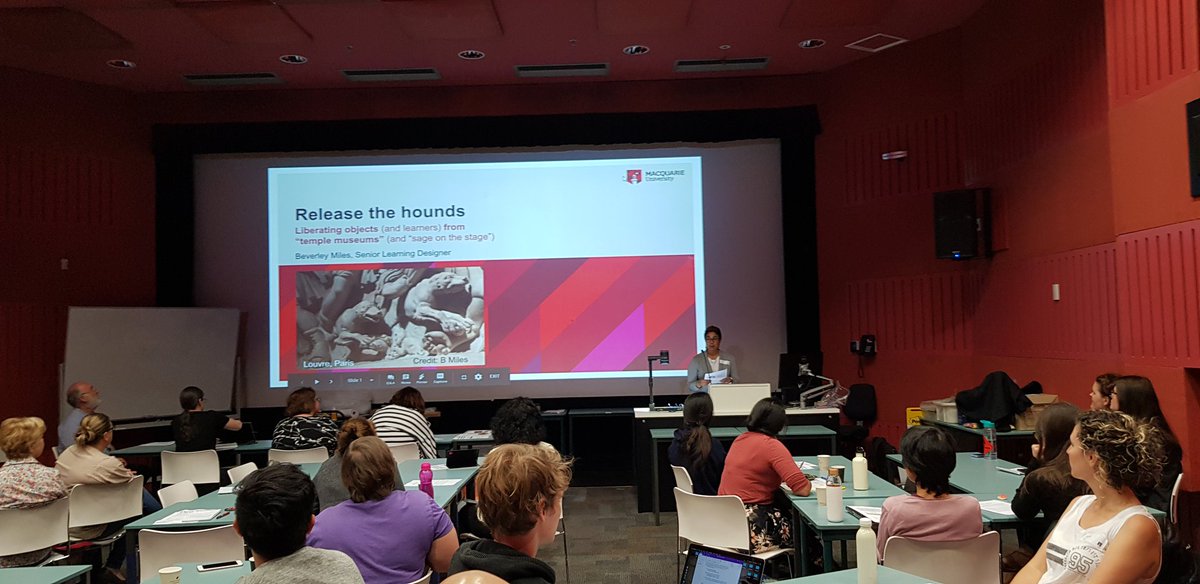 GinaHammond's tweet image. Deep breath in &amp;amp; go ... lots to say in 10 mins! Go @BeverleyBMiles Release the hounds!
#OBL #oblcop #theknowledgeableobject