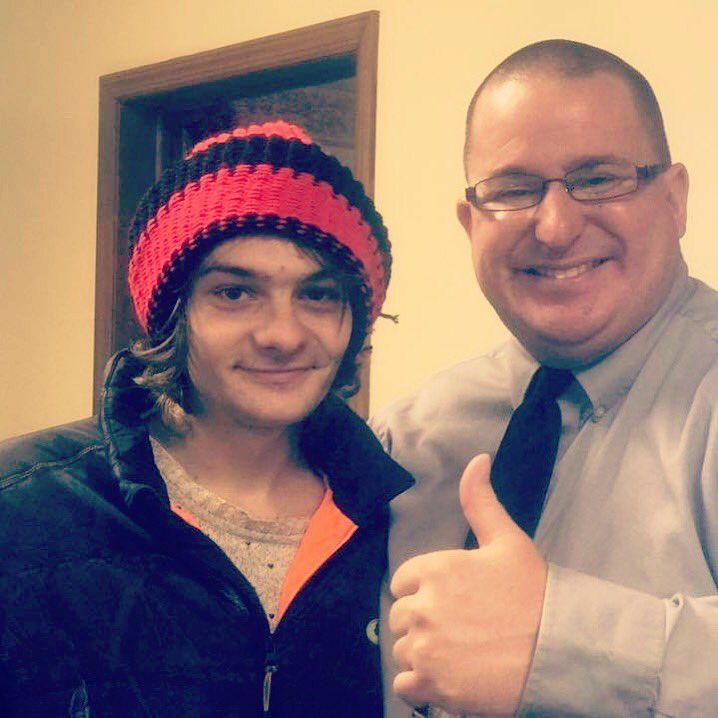 Follow2calvary's tweet photo. Meet Brett, filled with the Holy Ghost yesterday! #reachGarrettCounty  #Itsharvesttime https://t.co/HiMqi0S58X