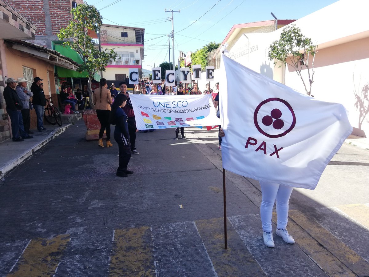 ISC_ERG's tweet photo. En el @CECyTEM CEMSAD 64 Aquiles Serdan promovemos los Objetivos de Desarrollo Sostenible, como MIEExpert impulso la agenda 2030 desde 
 Zamora, Michoacán, México hasta Managua,Nicaragua
#MIEExpert #MIEExpertLatam  #TeachSDGs @MSFTEducacion  #UNESCO https://t.co/PtoTHCcqA7