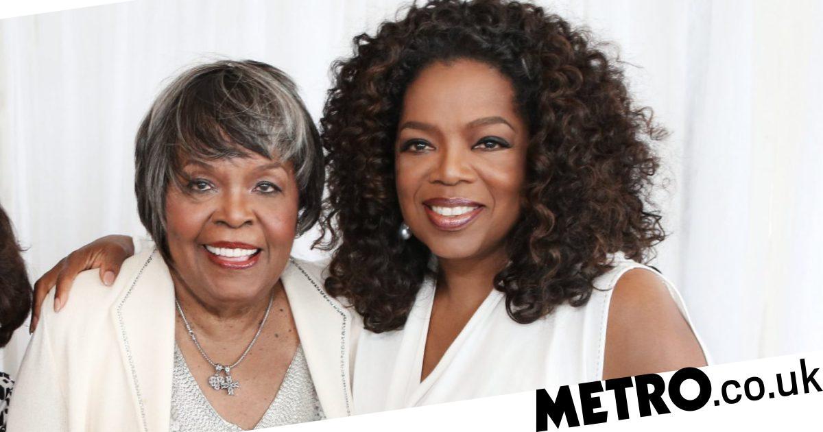 zesty_oprah's tweet photo. Oprah’s mother Vernita Lee dies on Thanksgiving Day aged 83 https://t.co/KCE2FVB2aA https://t.co/IrKMkUpTHn