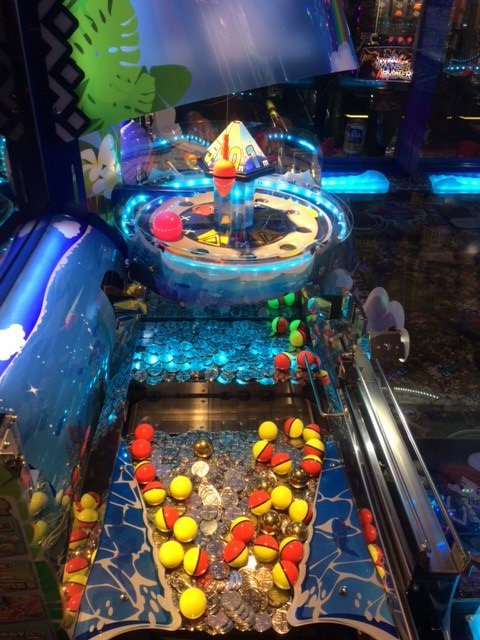 お知らせ】 当店のメダルゲームコーナーに『 #レッ釣りGo！』が入荷