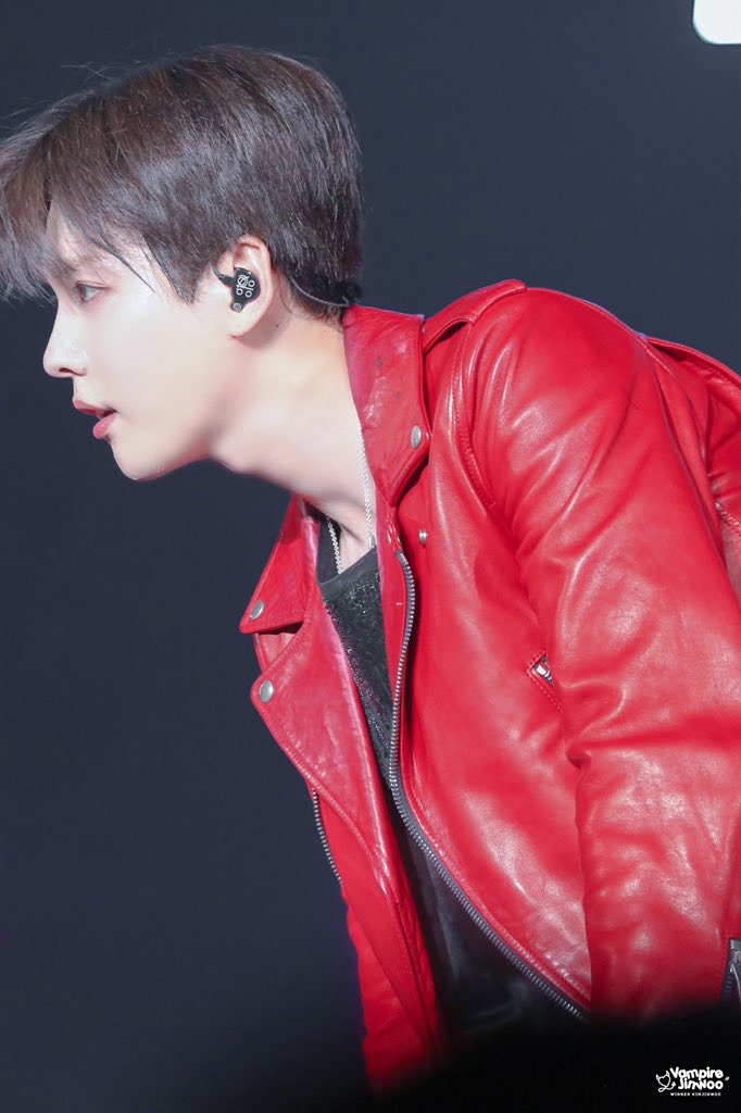 VampireJinwoo's tweet photo. 181123 EVERYWHERE TOUR IN HONG KONG   
HQ4P 💘💘💘💘💘
#WINNER #JINU #KIMJINWOO #위너 #김진우 #진우 #EVERYWHERETOURINHK 

@official_jinu_ https://t.co/nFu6LL9ujs
