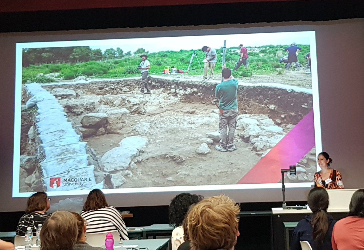 CultureWorksAus's tweet image. How to make archaeology out of the classroom ... @EveGuerry talks about digital options &amp;amp; getting a bit dirty in the pit ... sharing some amazingly immersive experiences
@MACmuseumMQ #objectbasedlearning #theknowledgeableobject
