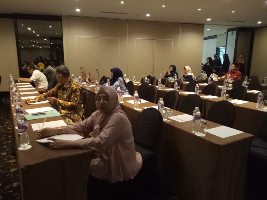 AyoSehatKemkes's tweet image. Konas ke-4 PKRS sudah dibuka dengan aktivitas Workshop Preconference, sudah banyak yang hadir nih, untuk info lengkapnya bisa langsung cek melalui website Konas PKRS konas-hph.com  #konas #pkrs #konas4 #konaspkrske4 #konashph