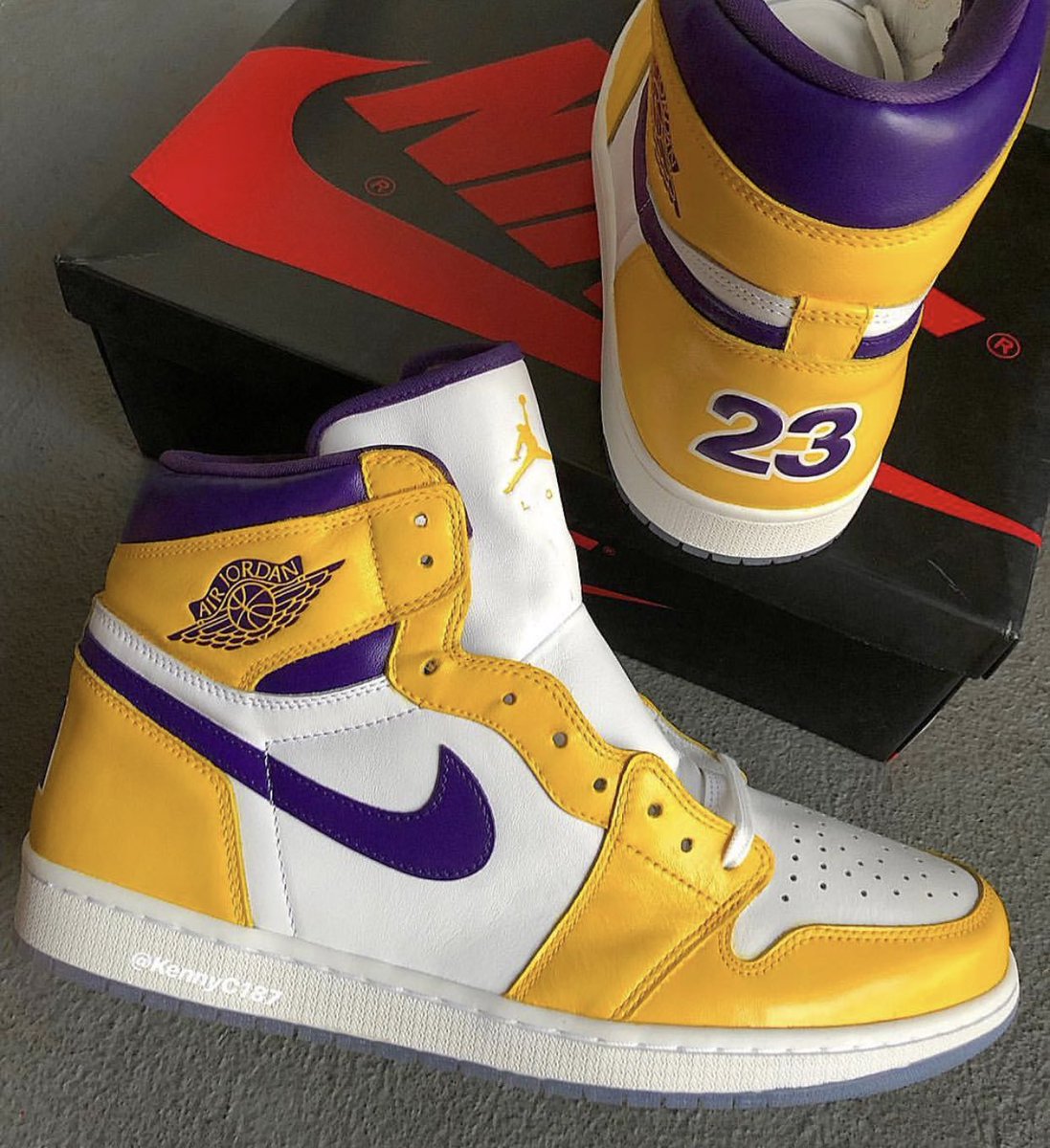 jordan 1s lakers