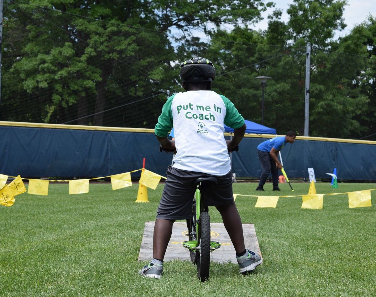 Strider_Edu's tweet photo. Did you know the Foundation works with @SpecialOlympics to create riders of all abilities? We've made pretty AMAZING friends over the years &amp; look forward to making many more! #NowYouKnow #StrideOn #Inclusive #EveryoneCanRide #SONJ #LifeOnTwoWheels #Transportation #YoungAthletes https://t.co/Cp3fiOMLZG