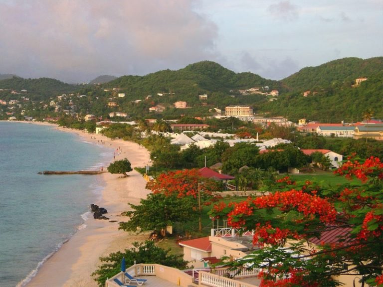 Soca2k2E's tweet photo. Happy #TravelTuesday
#TuesdayThoughts
#TuesdayMotivation 
#TurtleAdoptionDay

Where to spend Christmas 🎄 in the Caribbean via https://t.co/SaTa0zkLMJ
Pic: Grenada 🇬🇩 
#Christmas
#Caribbean 
✈️🚢⛵️🛶🏄‍♂️🏄‍♀️ https://t.co/49LwGVwFFZ