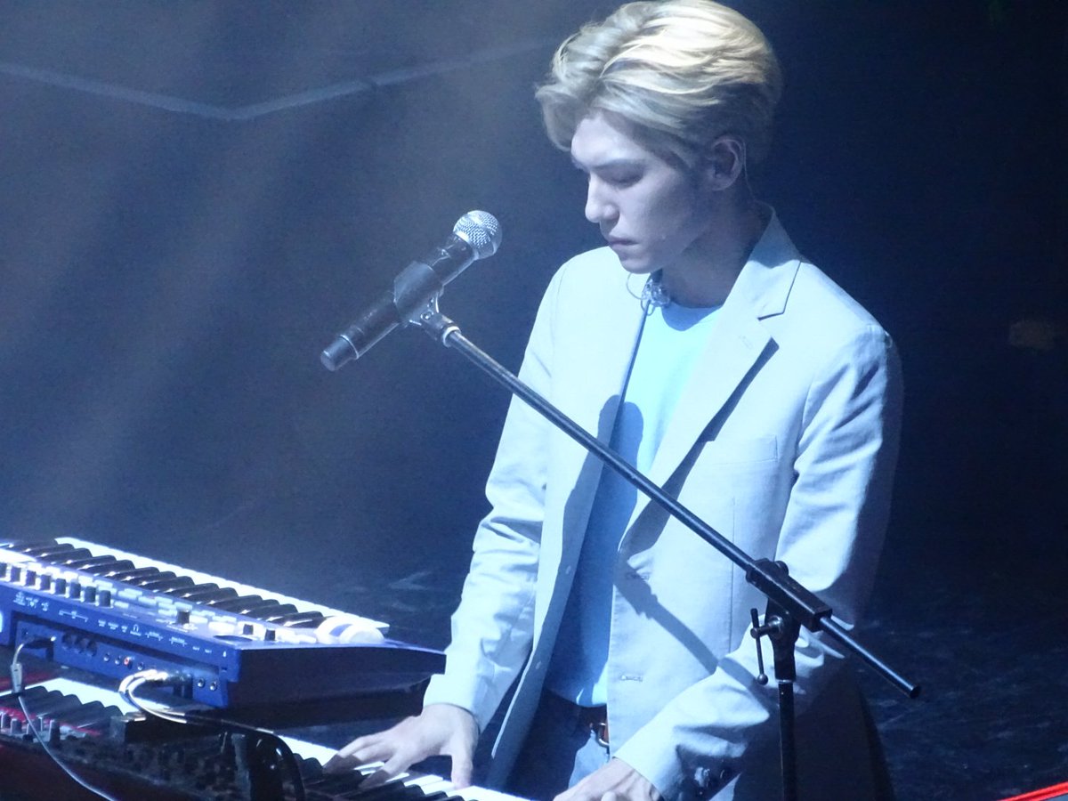icmj133's tweet photo. #DAY6 #Day6YOUTH #day6Chile https://t.co/2d4xxJeUzX