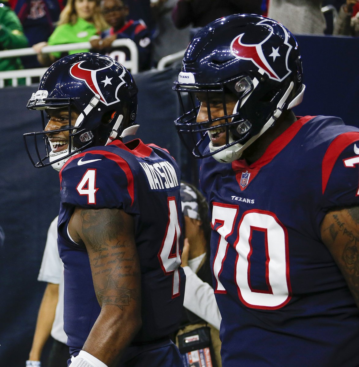 brgridiron's tweet photo. 8 W’s in a row 👀

Texans beat the Titans, 34-17 https://t.co/RcC5Dt4xWx