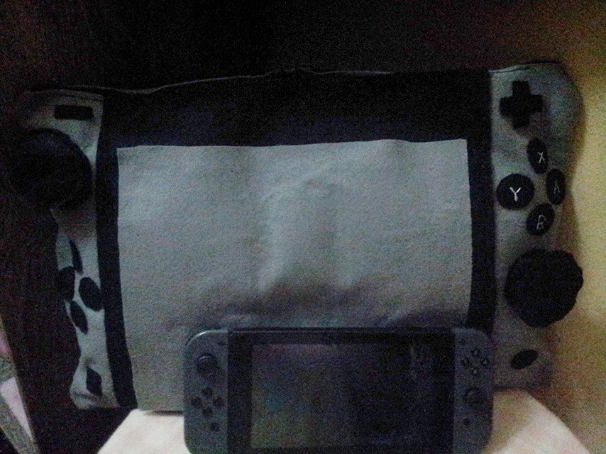 NatashaAsuka's tweet photo. 私は手作りの任天堂のスイッチケース枕やスーパーファミコン用ドックスイッチが超キュートで作られました

#NIntendoSwitch #SNES https://t.co/lrRZl4AI7q