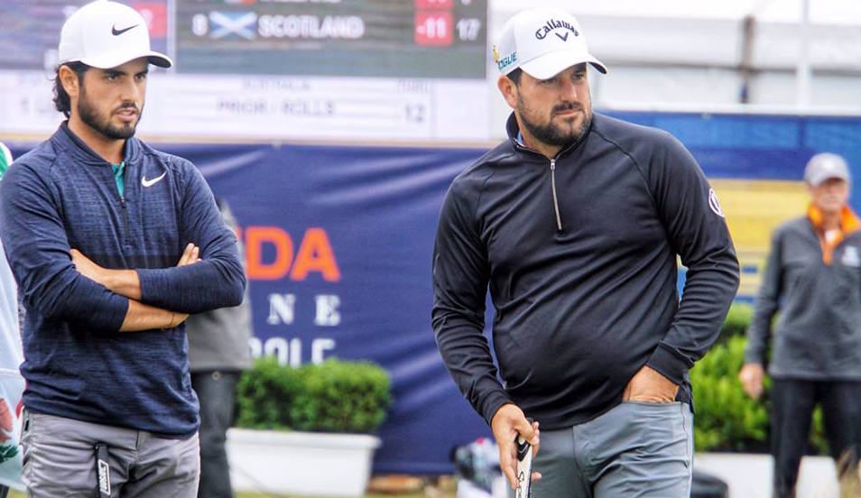 TVAztecaGolf's tweet photo. Hacen historia. ¡@Abraham_Ancer y @bobbydiazz, consiguieron el mejor resultado de México en una @WorldCupofGolf al finalizar empatados en la segunda posición del torneo que se jugó en Australia! ¡Felicidades 💪🇲🇽! #TEAMMEX #AztecaGolf https://t.co/RaF6q2lRd4
