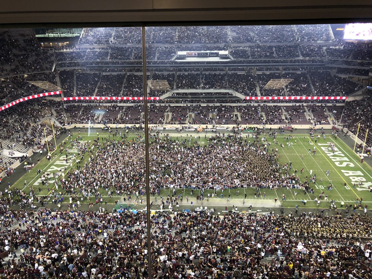 There’s a spirit...

#GigEm #LSUvsTAMU