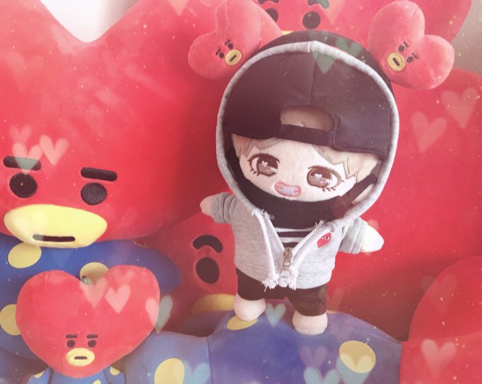 <a href="/VJ__95/">____</a> 様 
<a href="/vv_littleV_vv/">♥︎︎littleV</a> 様
<a href="/Littlebts_fam/">🧚‍♀️ 리틀패밀리 🧚‍♂️ (95z 환불중)</a> 님

めちゃめちゃ楽しみにしていたりとるぶいくんやってきました👼🏻💜
可愛くて愛しくてたまりません😭
お忙しい中お取りまとめ頂きありがとうございました💖
大切に、一緒に、パパのところや色んなところに連れていきます😊💓💓