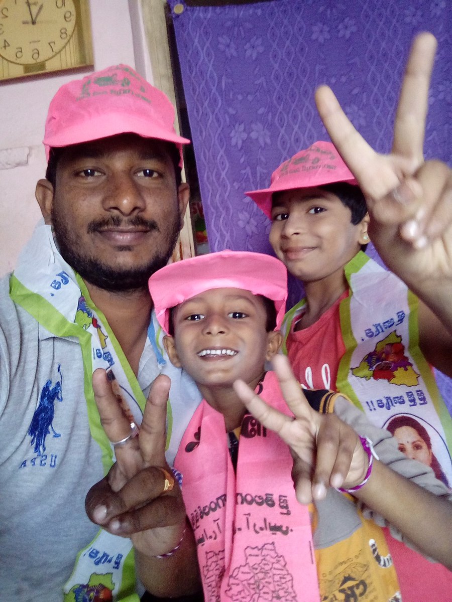 Rajesh261984's tweet photo. జై తెలంగాణ, జై కేసీఆర్ గారు, జై కవితక్క , జై పెద్ది అన్న https://t.co/KrAOlYsgkL