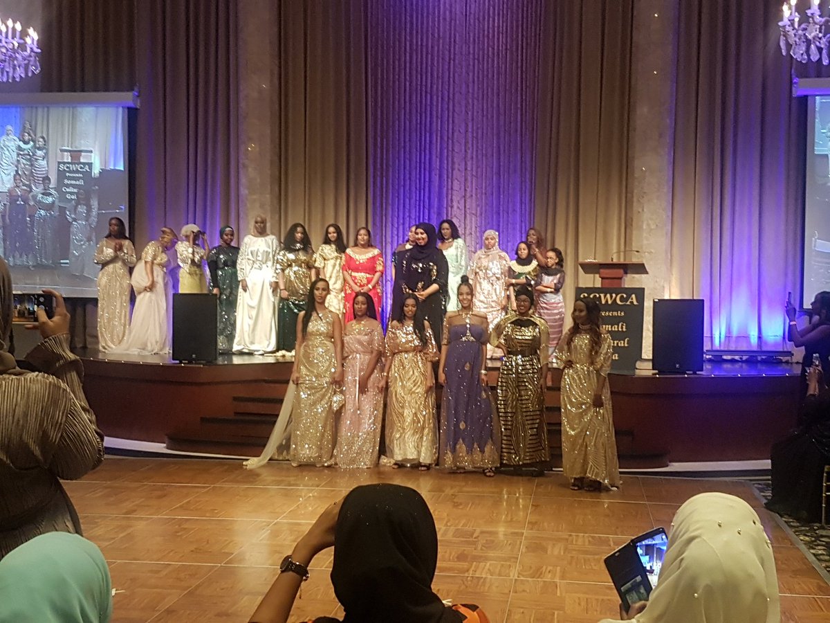 adrianbruff's tweet photo. Tonight I had the pleasure of attending the 4th annual Somali Gala & Dinner. Thank you Sahra and the entire team at #SCWCA for inviting me to celebrate with your community. As the Somali proverb says "Rag haween ayaa kala hor Mariya." #edmonton #community #Ward6 #yegcc #abpoli https://t.co/Q1qf6euKZI