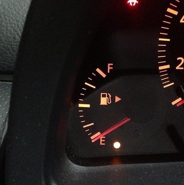 SPRINTS BACK tweet media